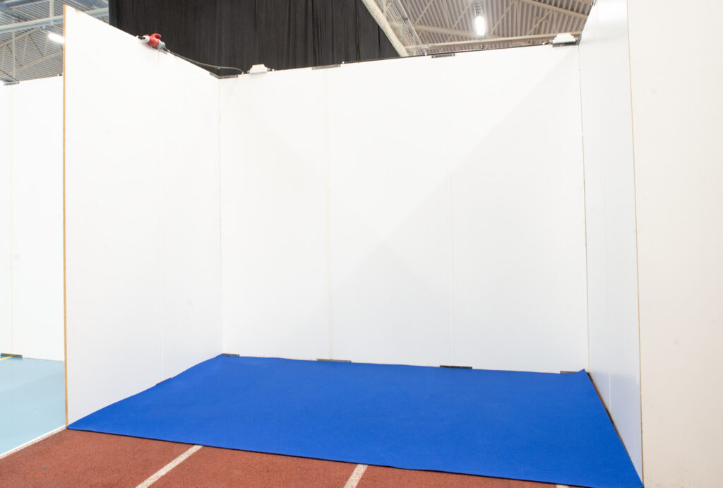 Monter 3x2 meter 3 väggsidor