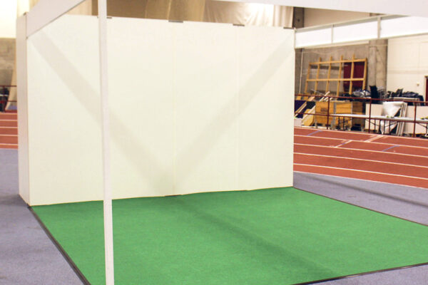 Monter 4x4 meter "Halvö" med ramp Monter 4x4 meter "Halvö" med ramp